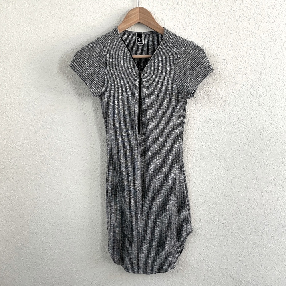 Windsor Gray Knit/Zippered Dress
